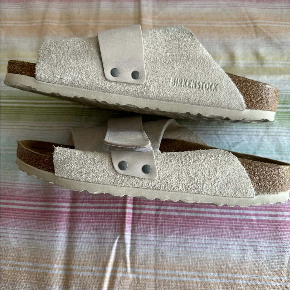 Birkenstock Women's Sandals in Light Beige